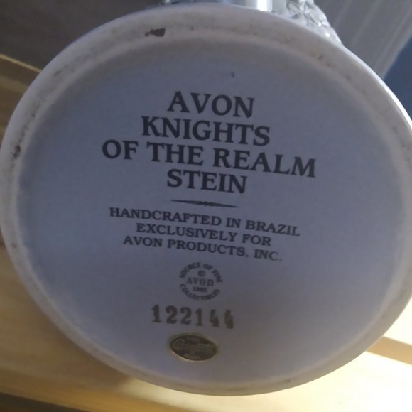 Avon Knights of the Realm Lidded Beer Stein, No Box Dated 1995 - Picture 4 of 5